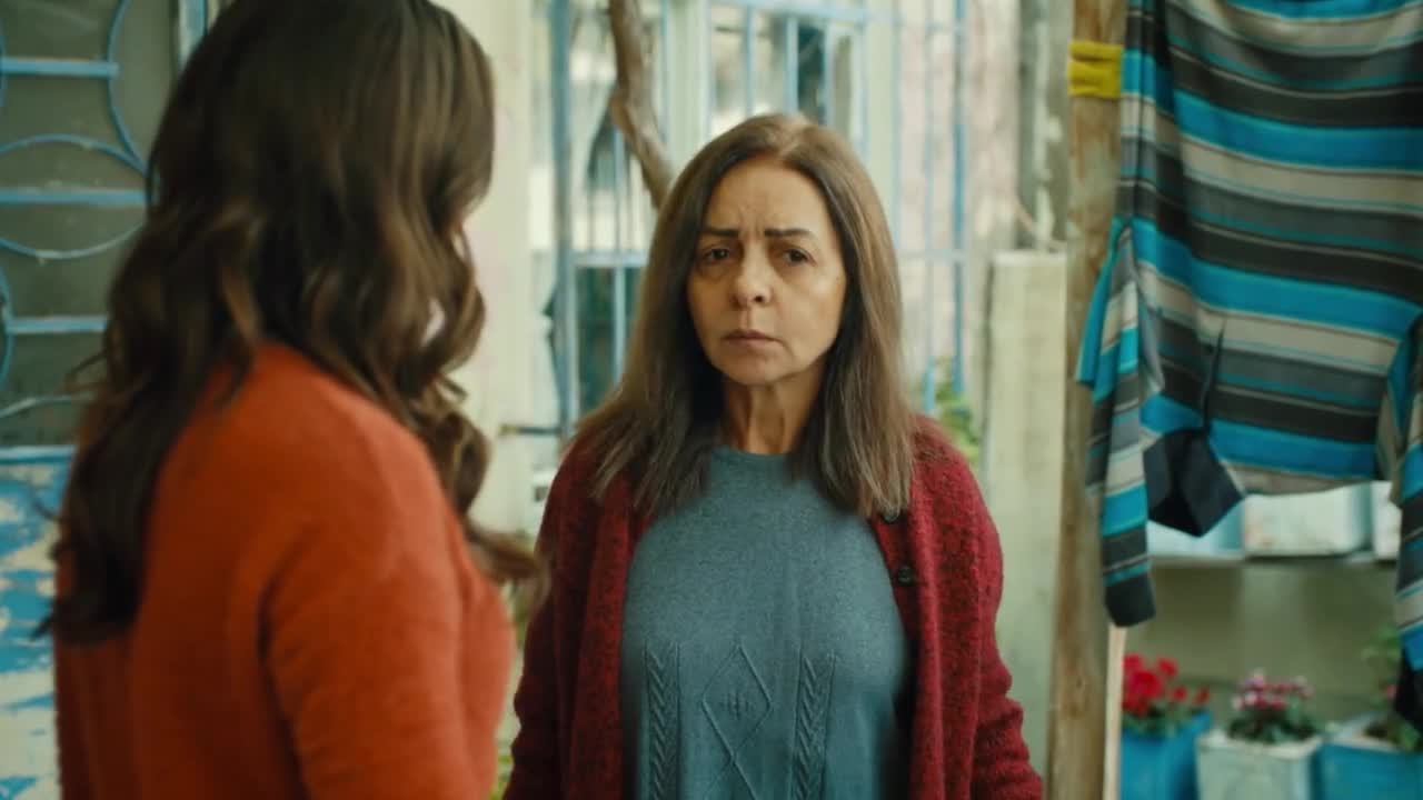 Кадры из сериала Мой дом (2019)