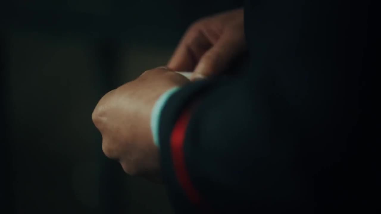 Кадры из сериала Однажды в Стамбуле 6 серия 1 сезон (2025)