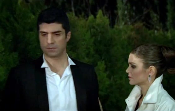 Кадры из сериала Опасная любовь 13 серия 1 сезон (2009)