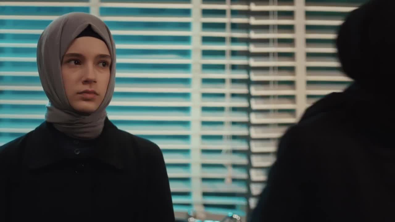 Кадры из сериала Красные бутоны 18 серия 1 сезон (2023)