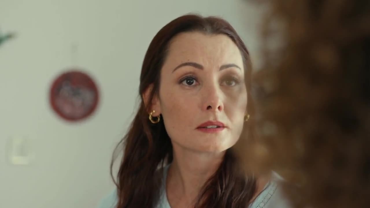 Кадры из сериала Сапфир 15 серия 1 сезон (2023)