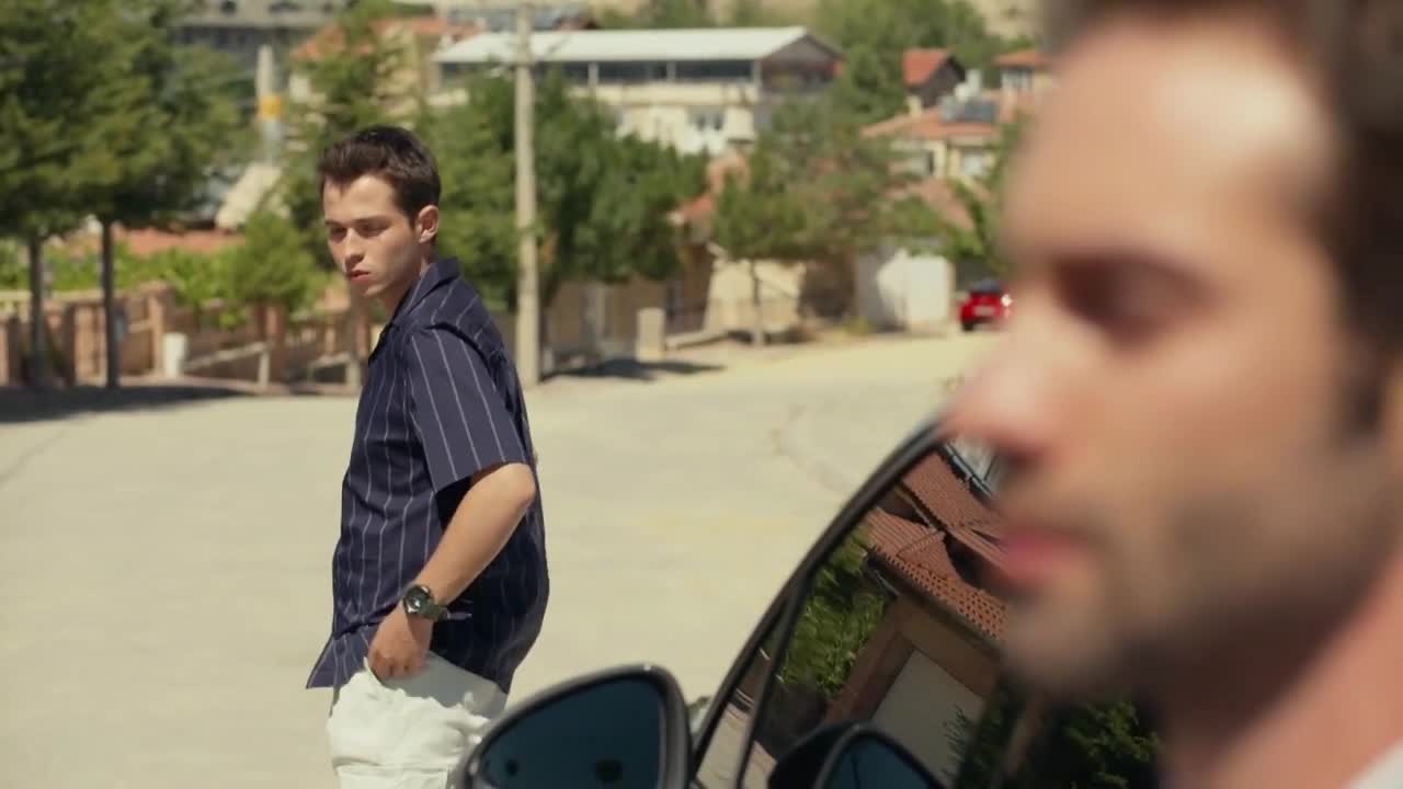 Кадры из сериала Сапфир 16 серия 1 сезон (2023)