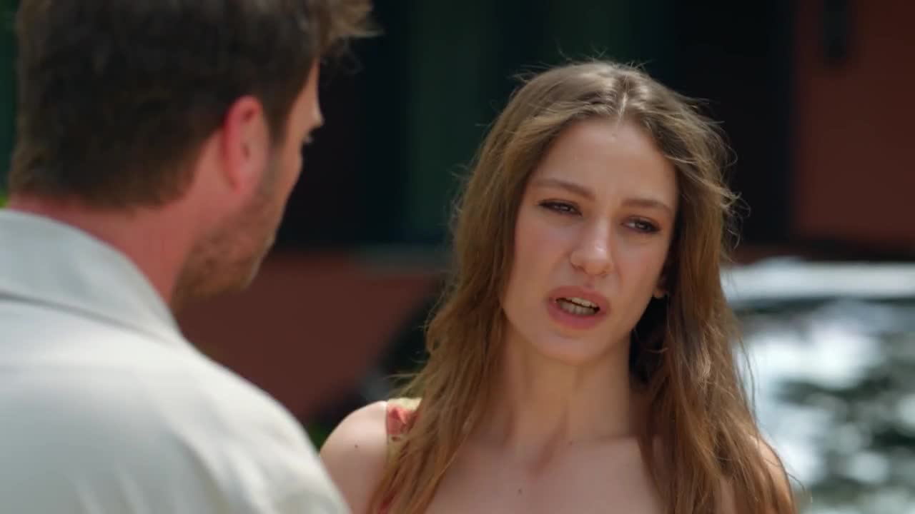 Кадры из сериала Семья 13 серия 1 сезон (2023)