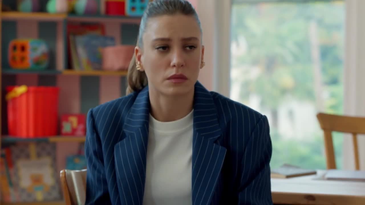Кадры из сериала Семья 6 серия 2 сезон (2023)