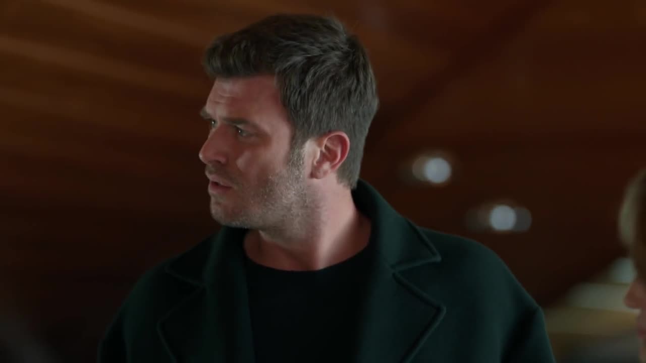Кадры из сериала Семья 10 серия 2 сезон (2023)