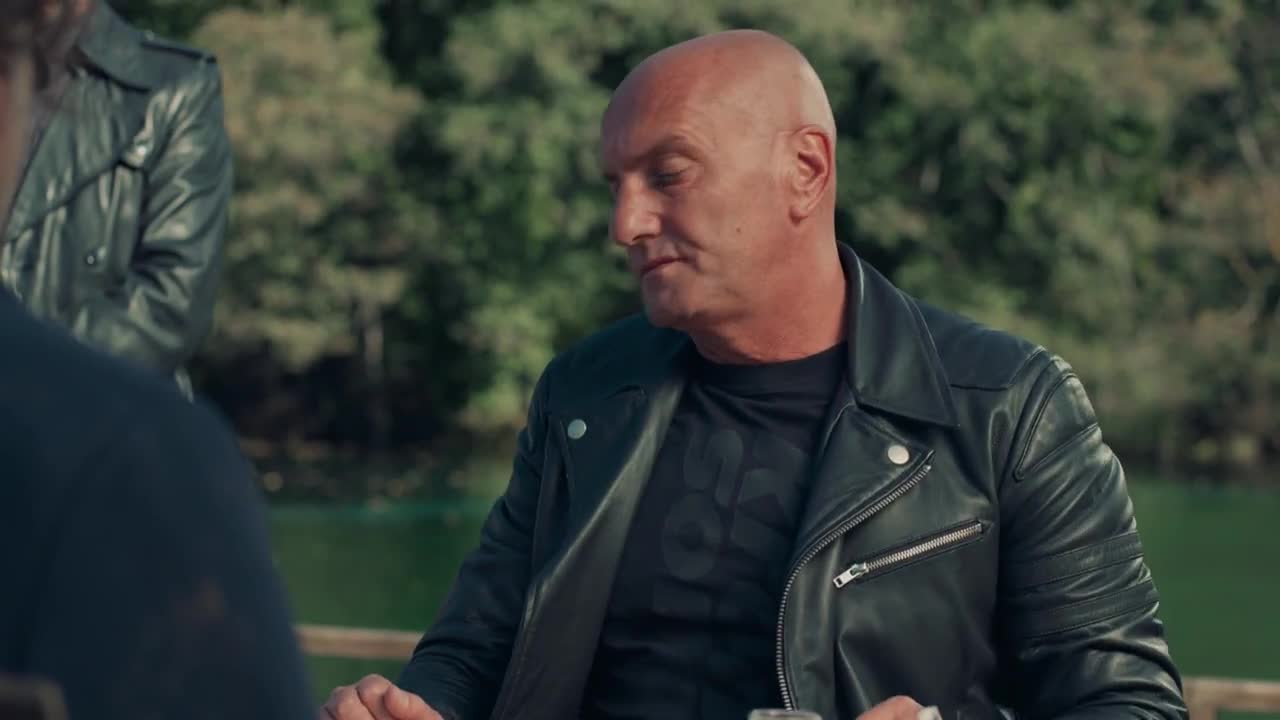 Кадры из сериала Нулевой день 9 серия 1 сезон (2022)