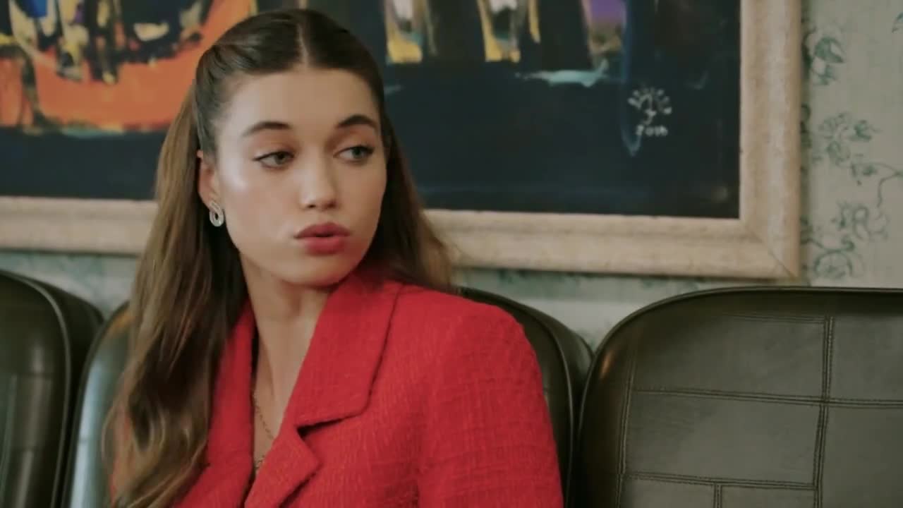 Кадры из сериала Зимородок 22 серия 1 сезон (2022)
