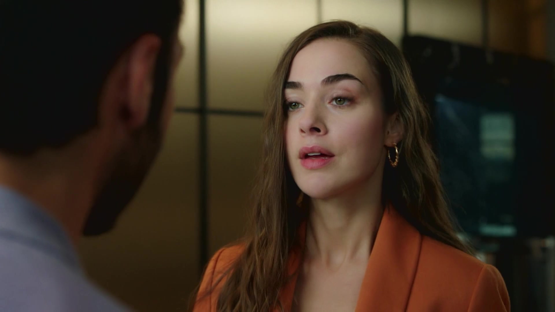 Кадры из сериала Стеклянные потолки 8 серия 1 сезон (2021)