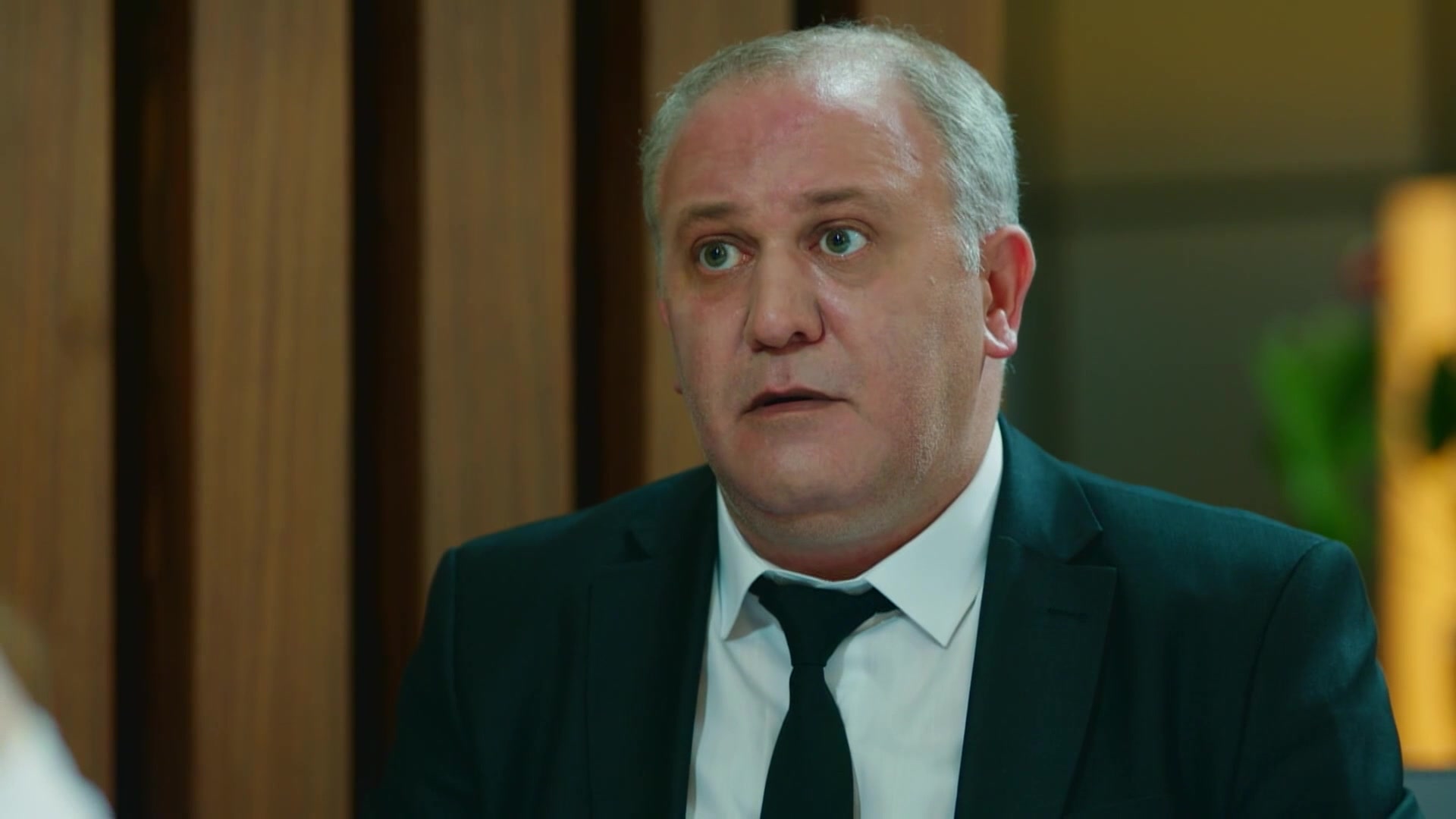 Кадры из сериала Стеклянные потолки 14 серия 1 сезон (2021)