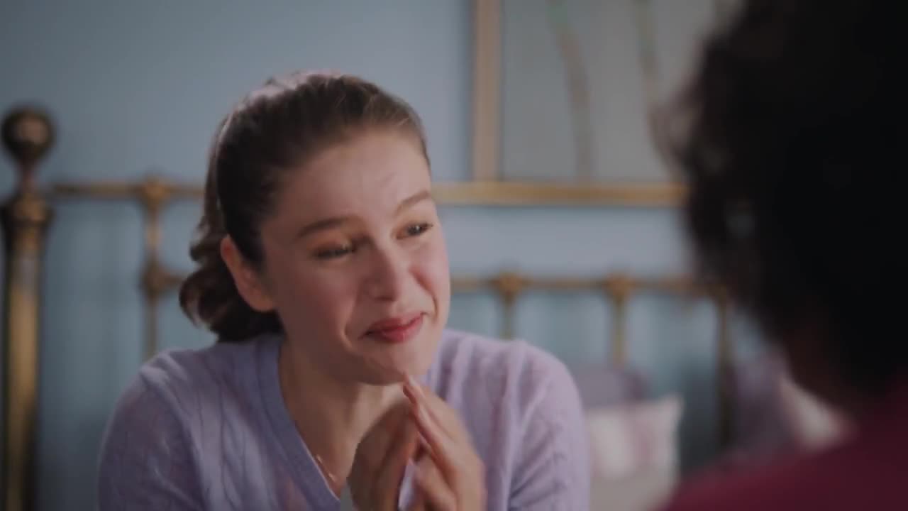 Кадры из сериала Девушка за стеклом 22 серия 1 сезон (2021)