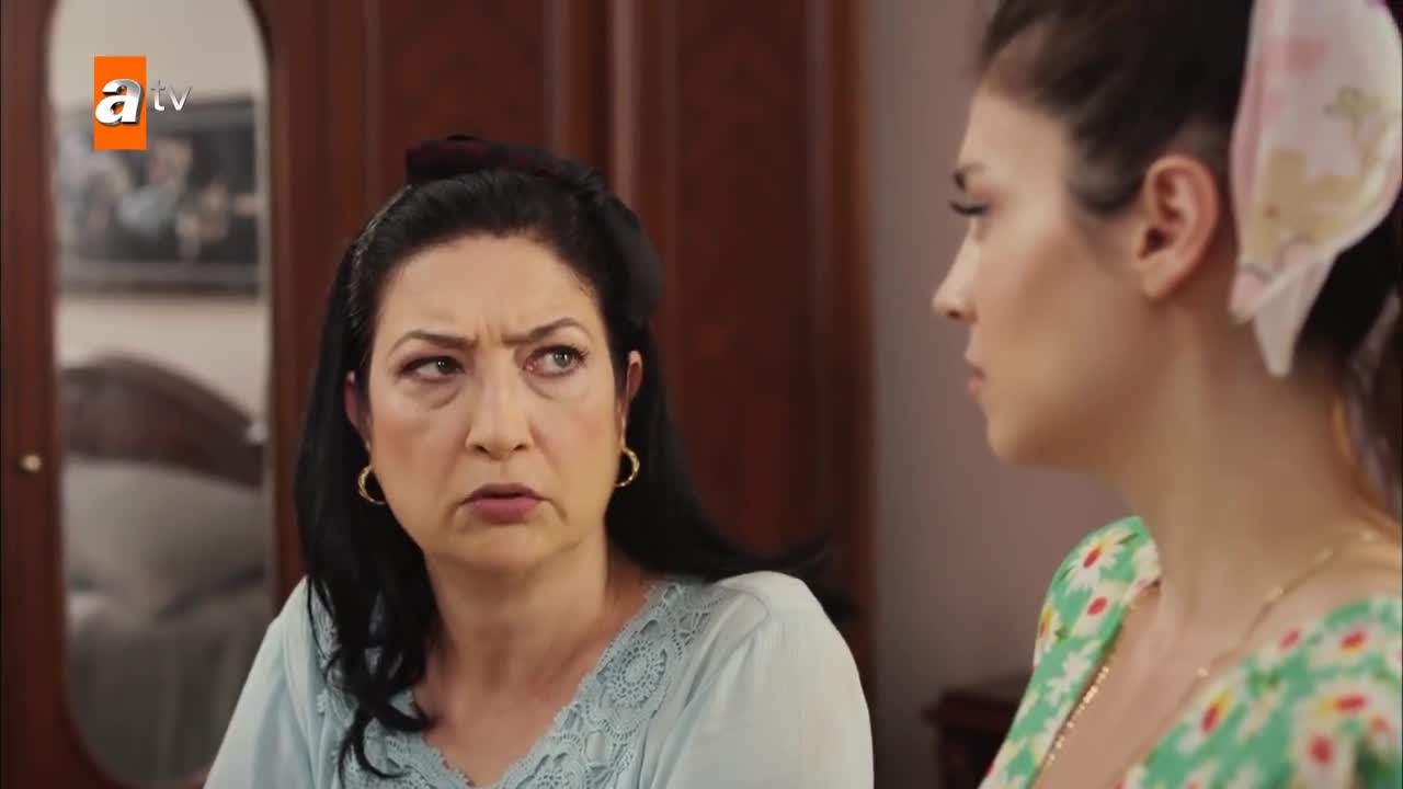 Кадры из сериала Моя молодость 5 серия 1 сезон (2020)