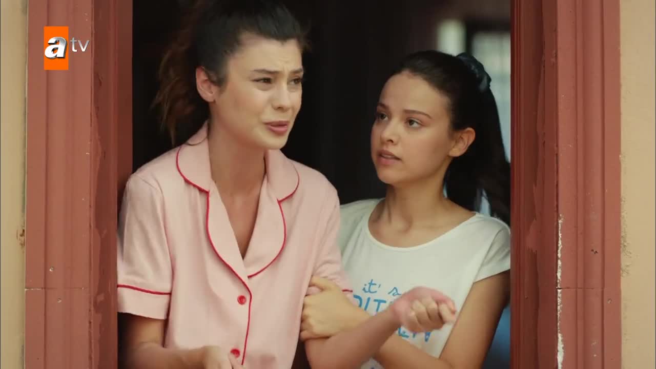 Кадры из сериала Моя молодость 10 серия 1 сезон (2020)