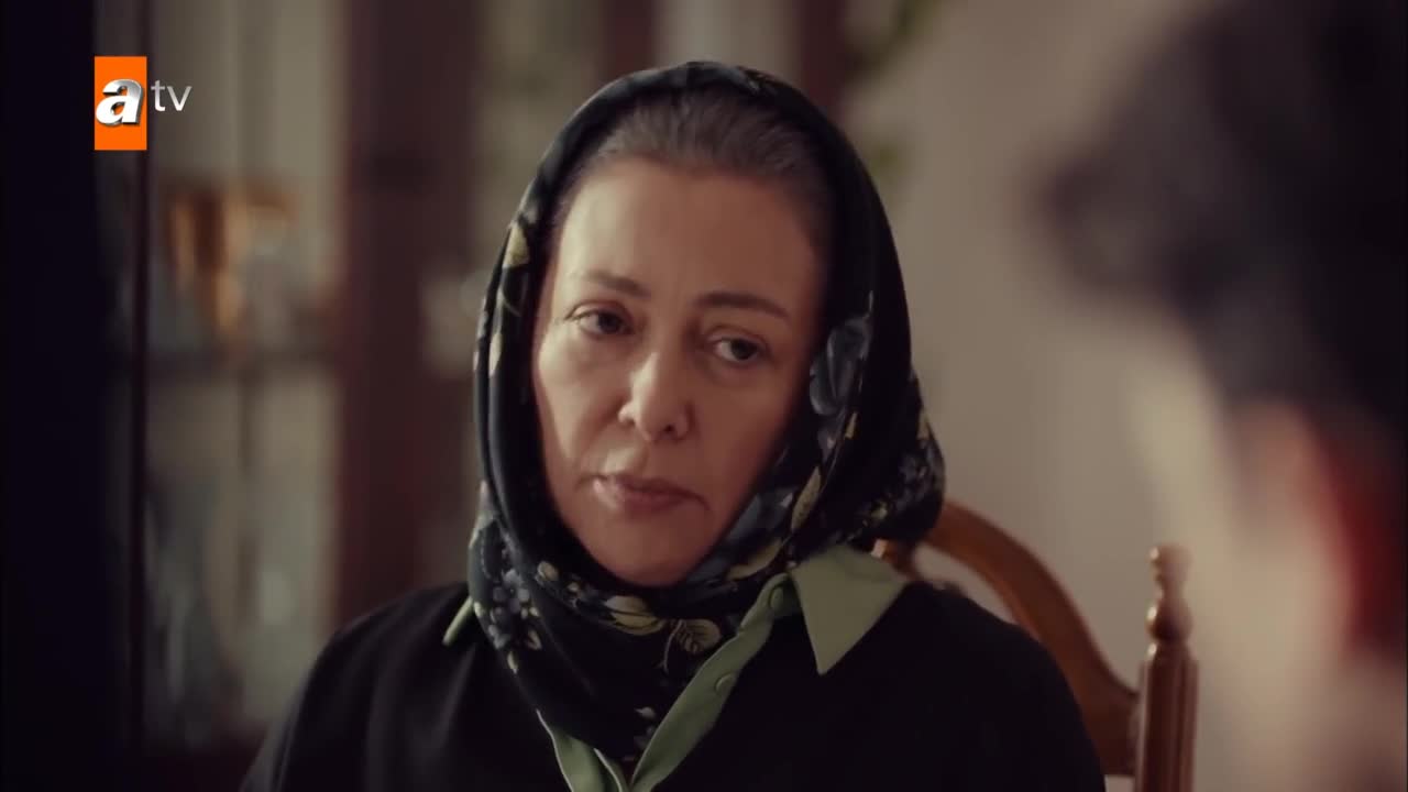 Кадры из сериала Нападающий (2021)