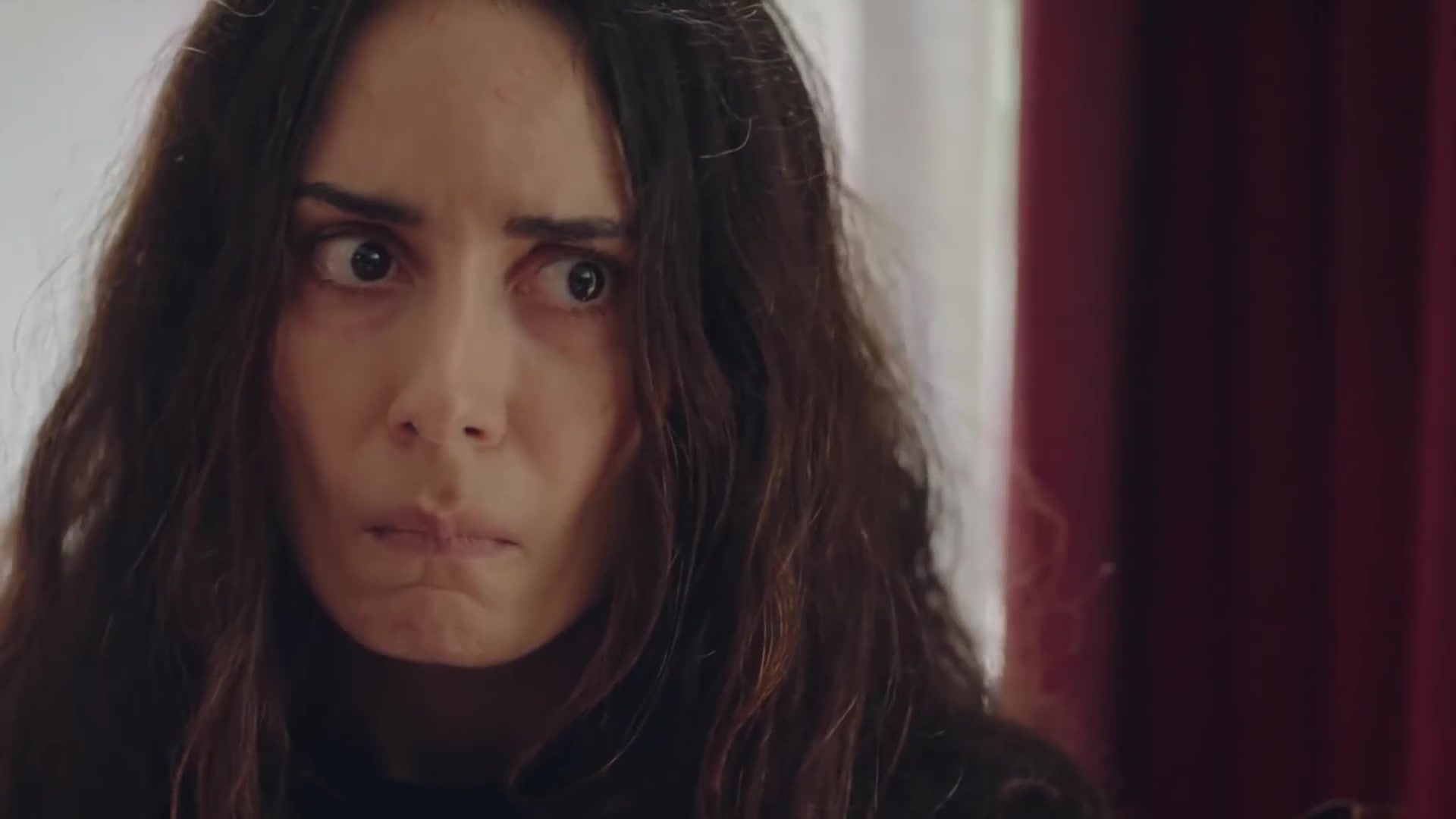 Кадры из сериала Красная комната 2 серия 1 сезон (2020)