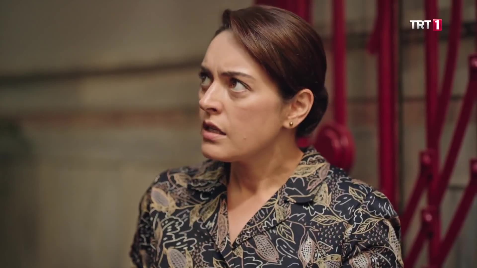 Кадры из сериала Квартира невинных 2 серия 1 сезон (2020)