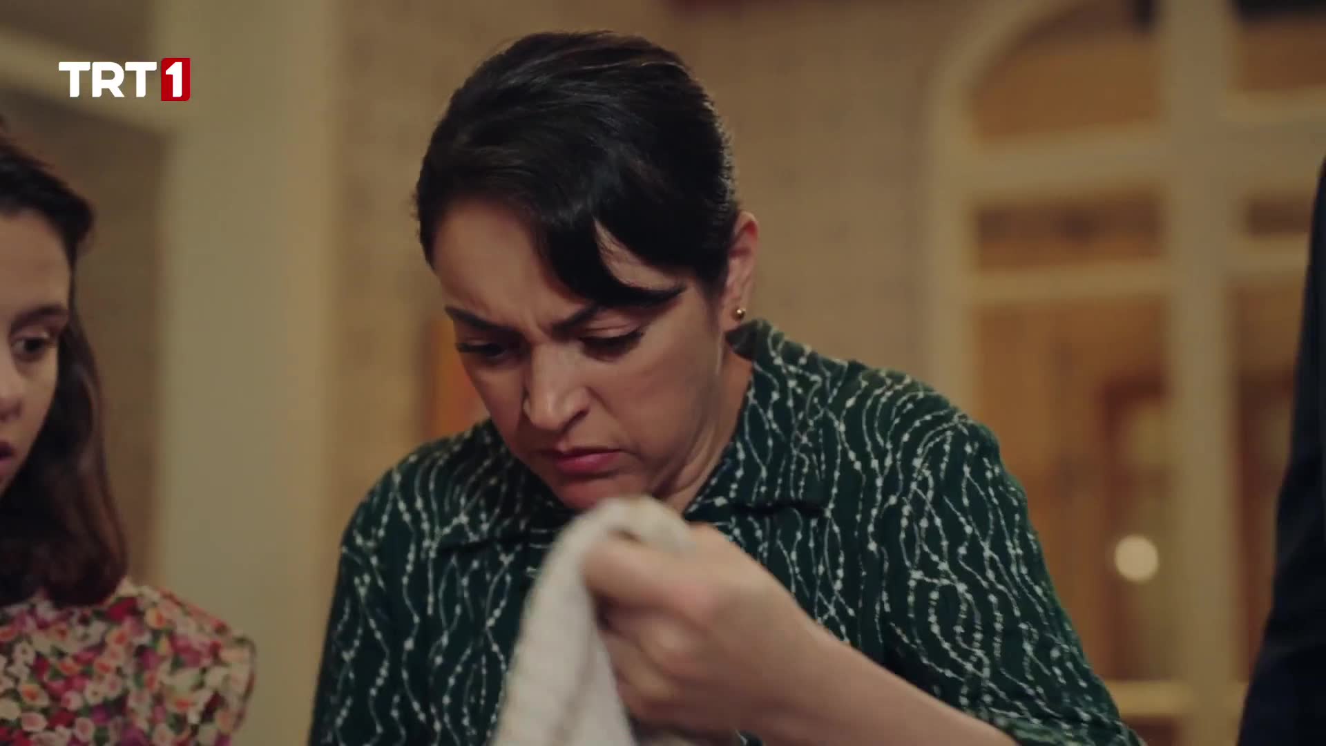 Кадры из сериала Квартира невинных 5 серия 2 сезон (2020)